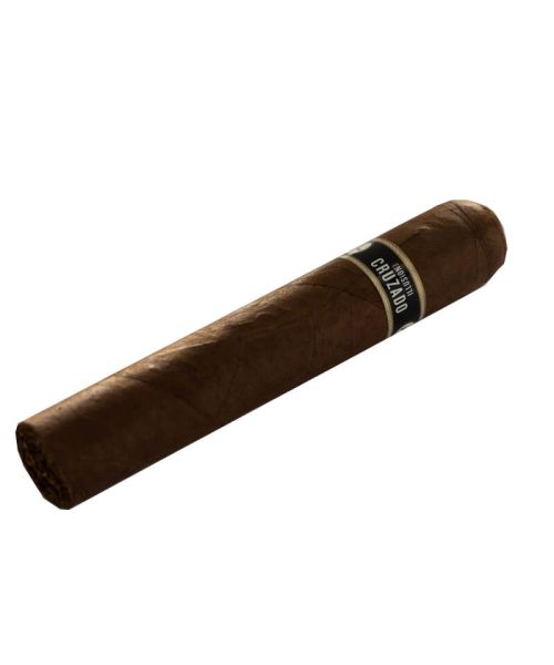 CruzadoHands_PetiteRobusto_4-1-4-x-48800x1080