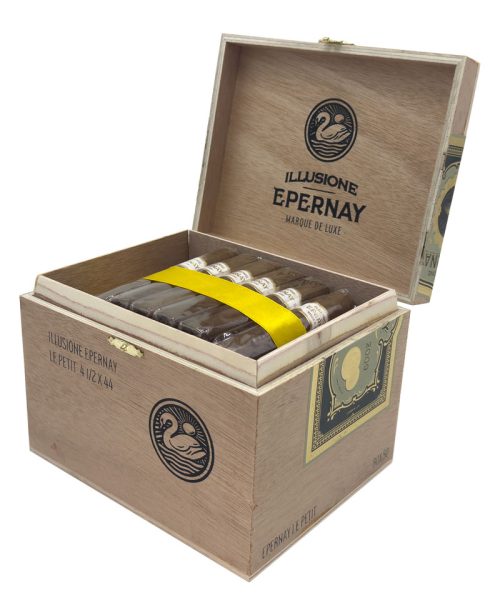 Epernay_LePetit_4-1-2x44_Open